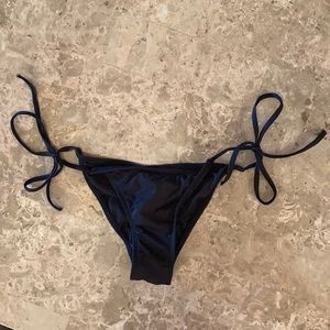 L*Space Bitsy Cut Bottom